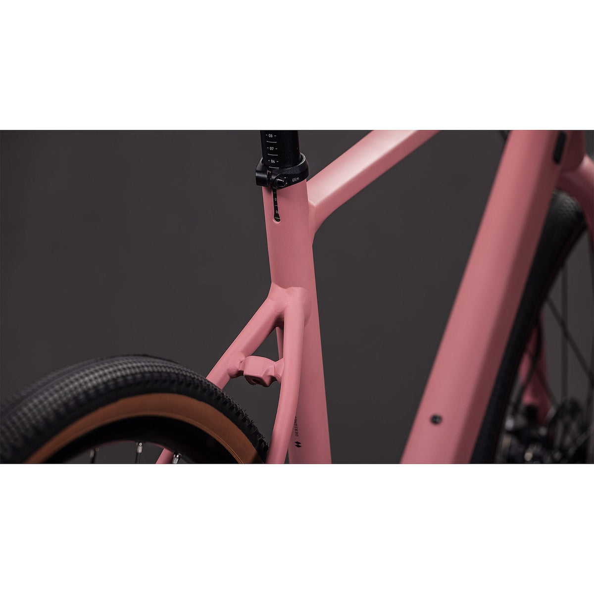 CUBE NUROAD ONE - Gravel Bike - 2026 - ruby / puce