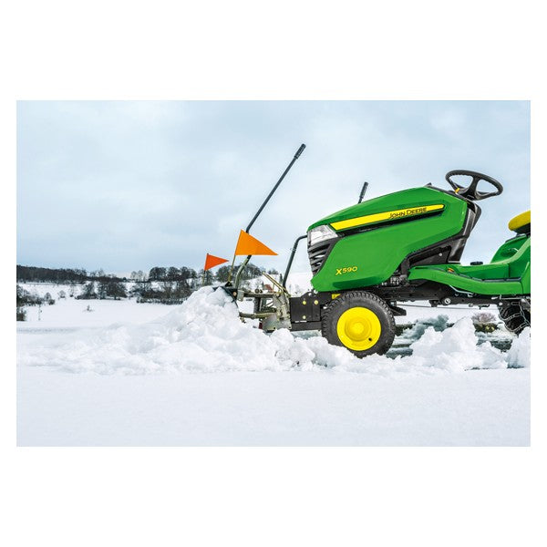 John Deere X590 with 137 cm (54 in.) Accel Deep Deck