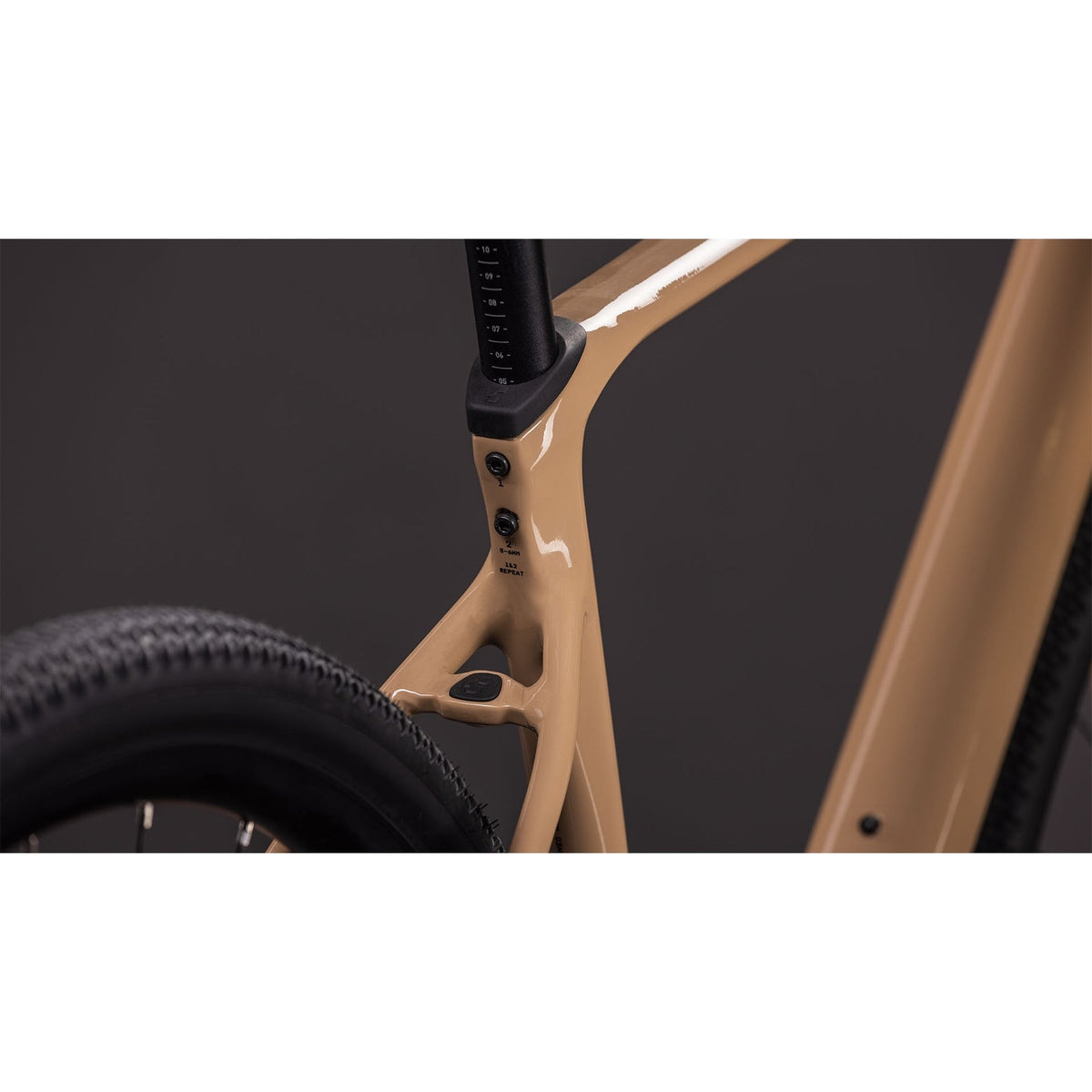 CUBE NUROAD Race - Gravel Bike - 2026 - cappuccino / black