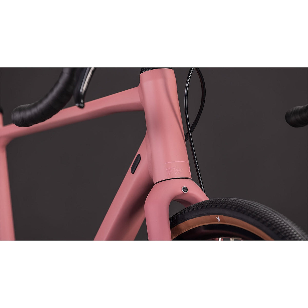 CUBE NUROAD ONE - Gravel Bike - 2026 - ruby / puce