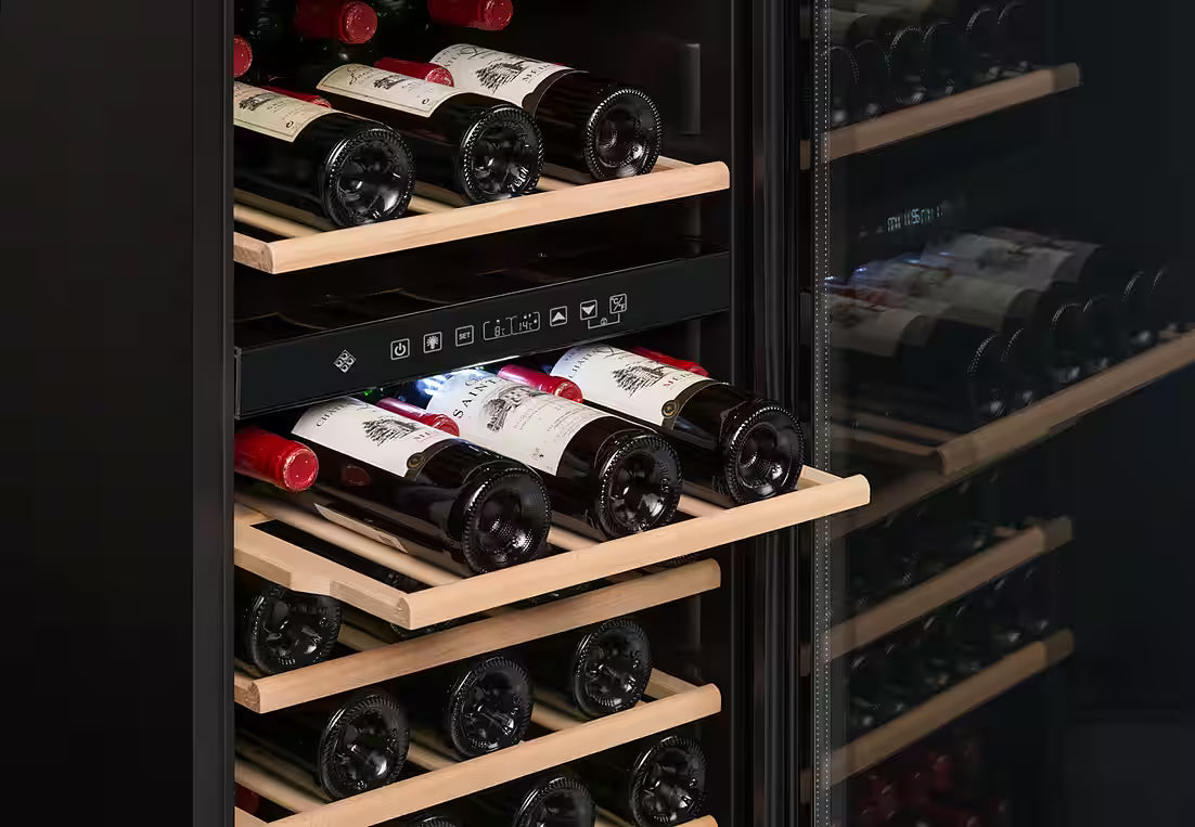 BOSCH KWK36ABGA – Weinkühlschrank mit 2 Temperaturzonen und Vinotag App